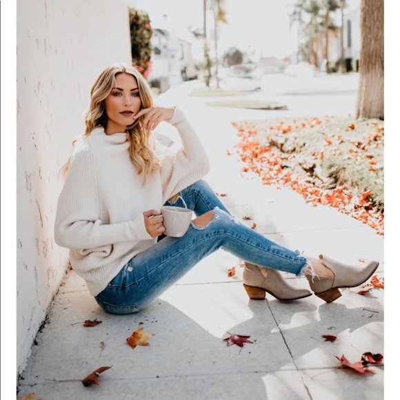 🖤HP🖤 MIRANDA Ribbed Sweater - Picture 5 of 8